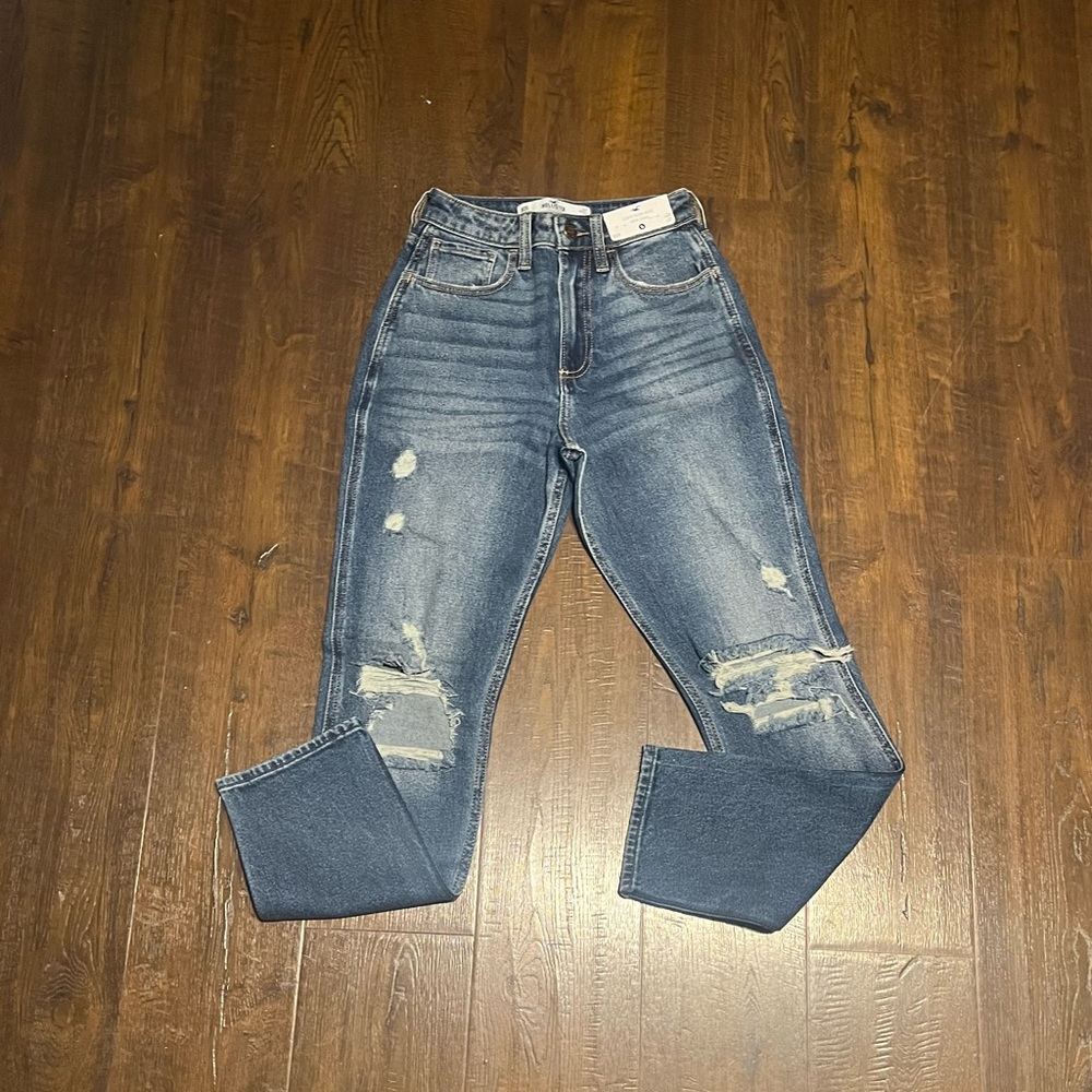 Hollister Woman Mom Jeans 👖